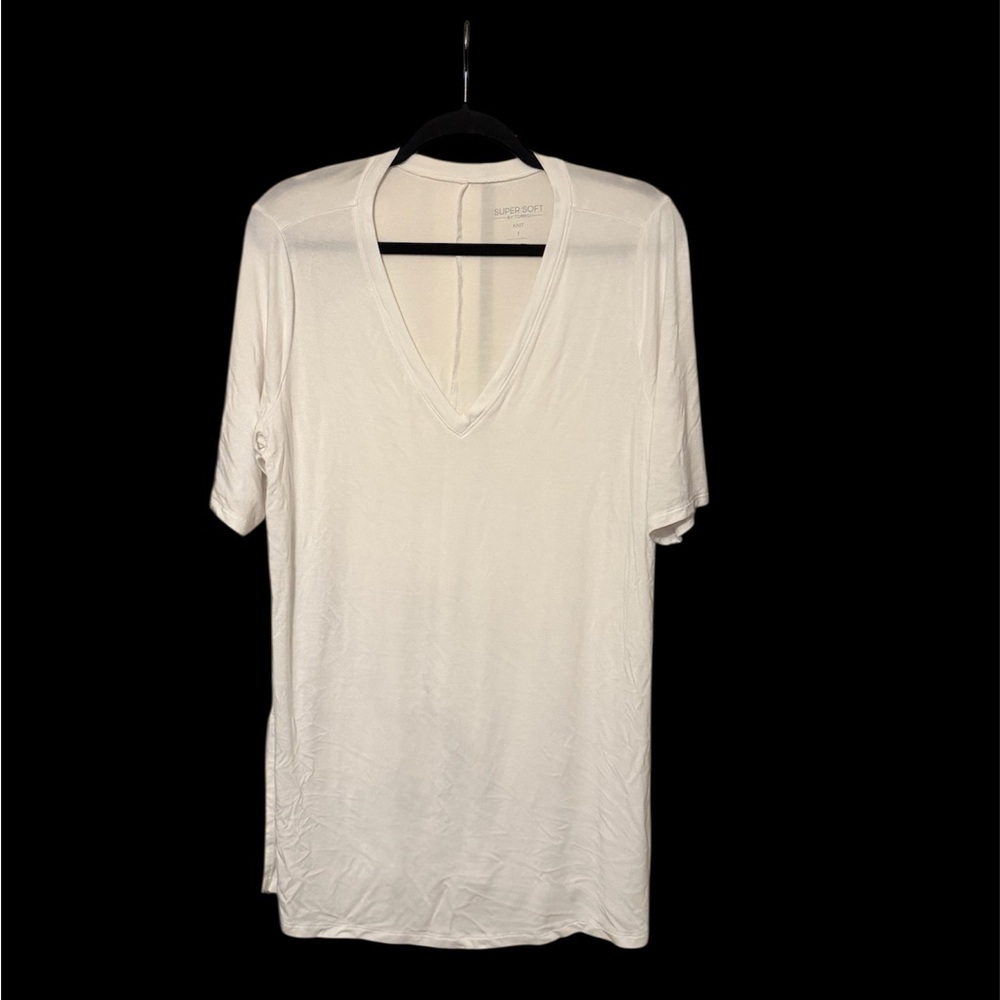 torrid Cream Super Soft Knit V-Neck Top